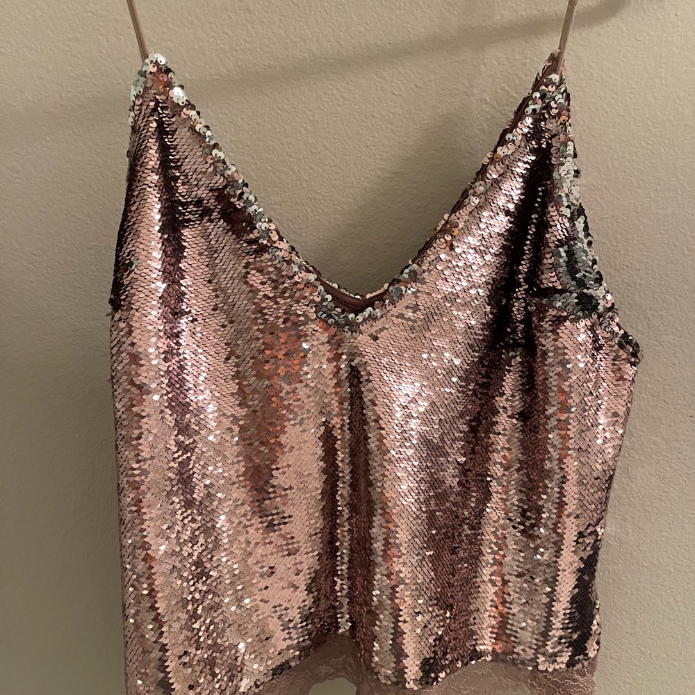 Pink sequin free people top!